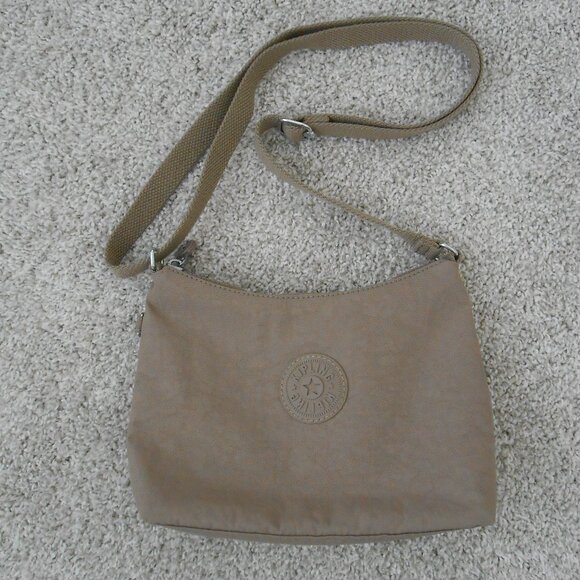 Kipling Nylon Beige Tan Crossbody Bag Should Bag 6.5"x9.5"x2.75" No monkey - Picture 1 of 13